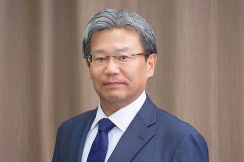 山田 真一