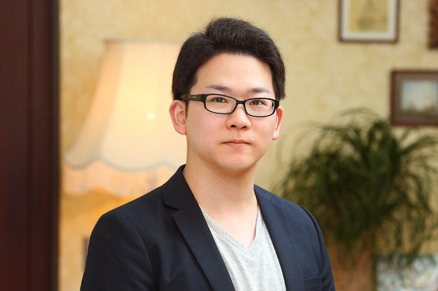 img-board_akiyama.jpg